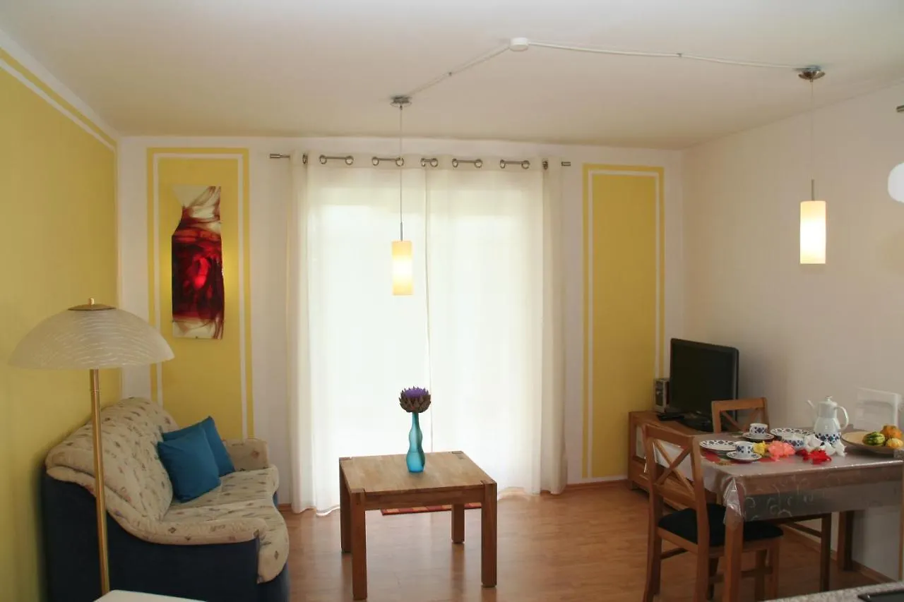 Apartment Ferienwohnung Kalin Neualbenreuth