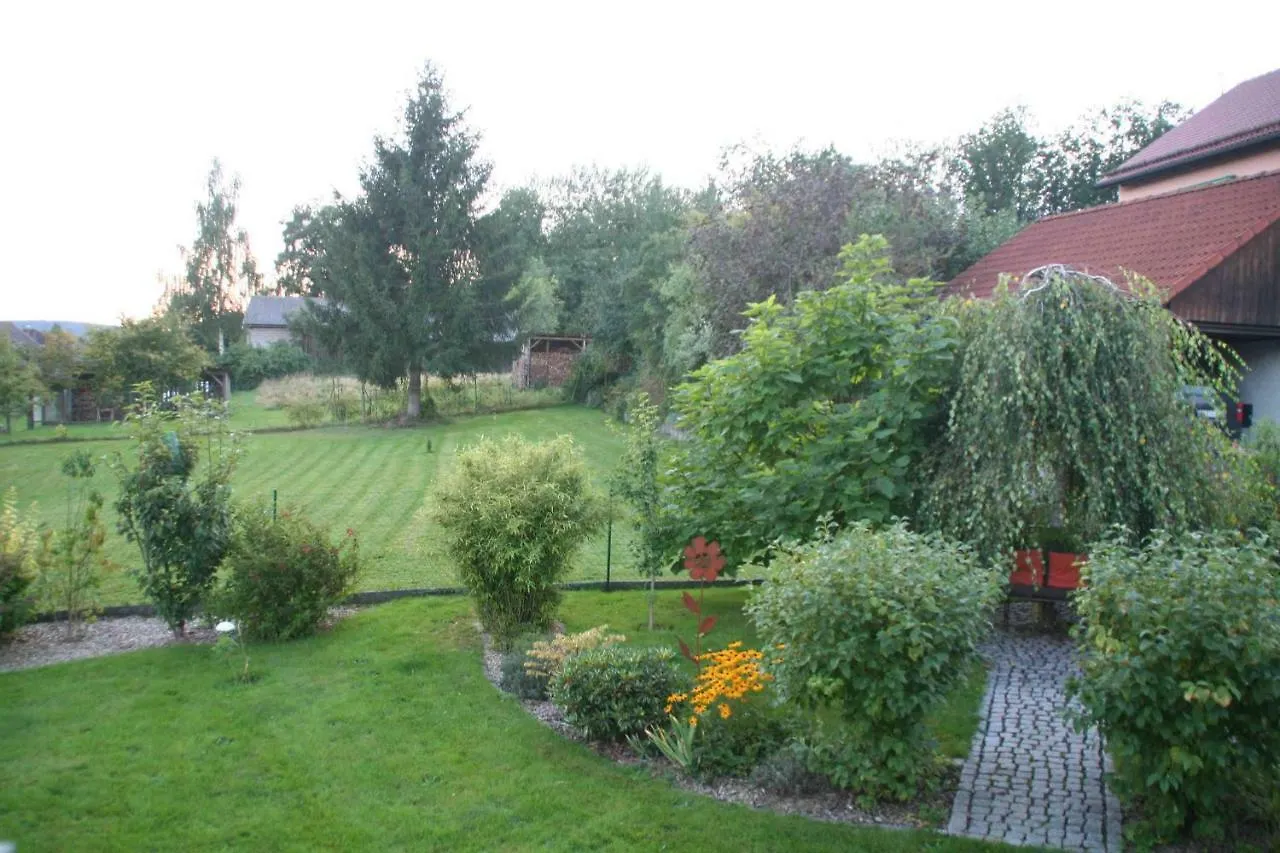 Apartment Ferienwohnung Kalin Neualbenreuth